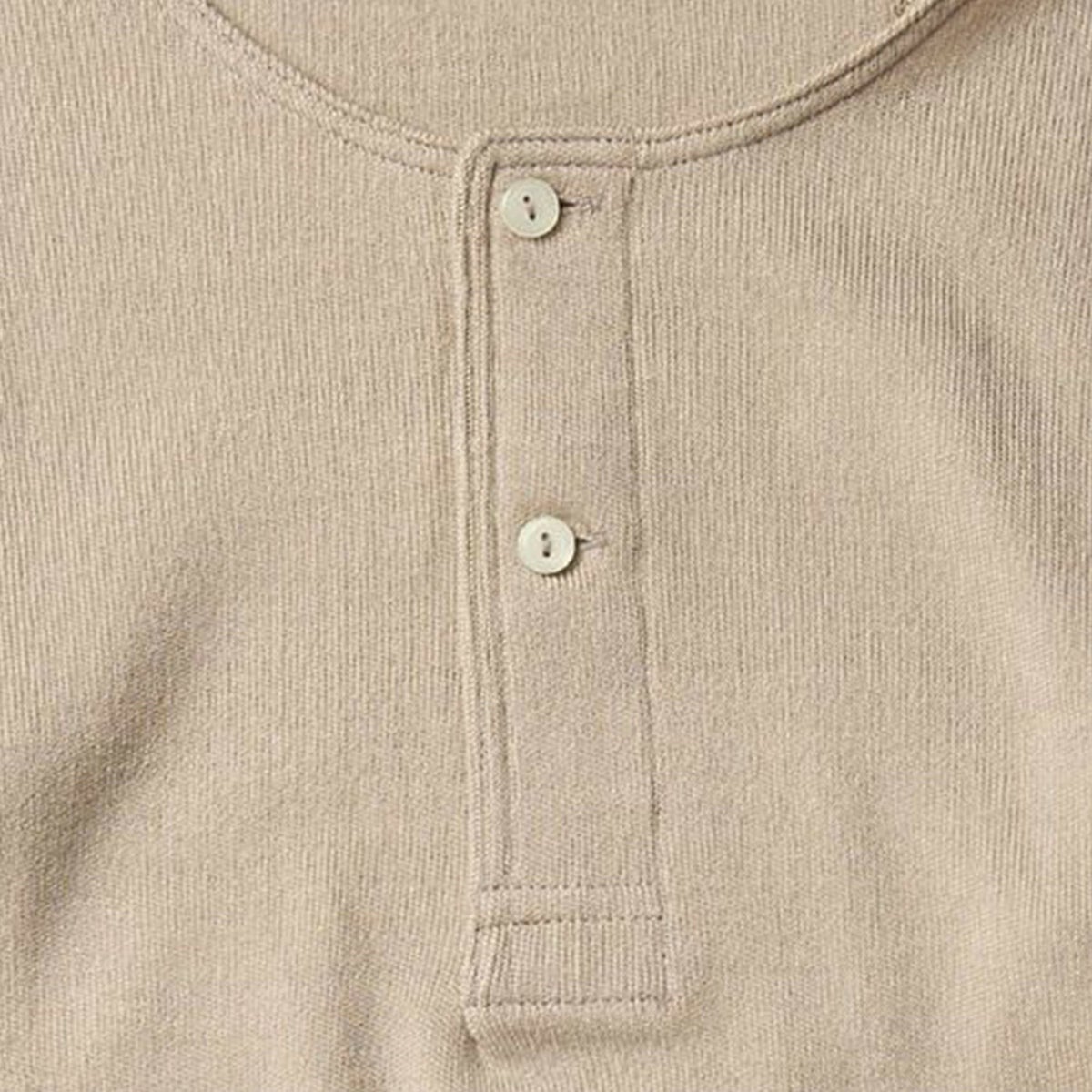 トーア紡ウール１００％長袖ボタン付シャツ