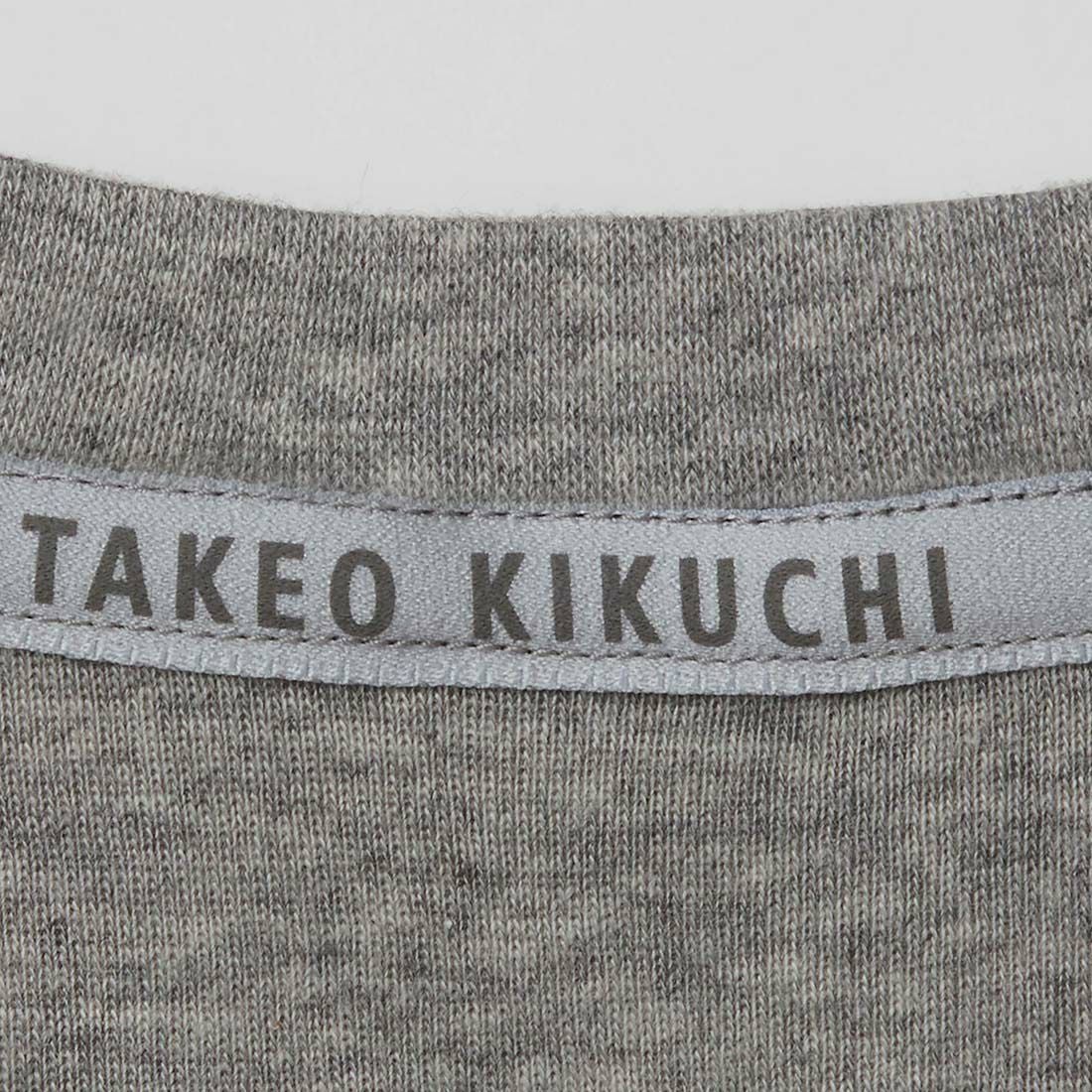 タケオキクチ　半袖Vネックシャツ