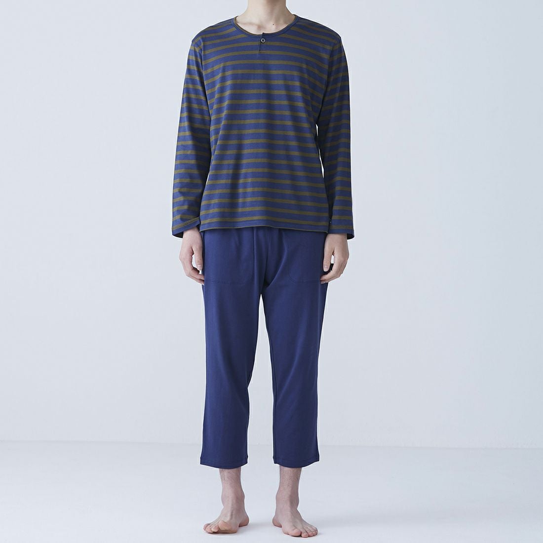 エポカ ウォモ コットンシルク長袖ボーダーヘンリーネックカットソー