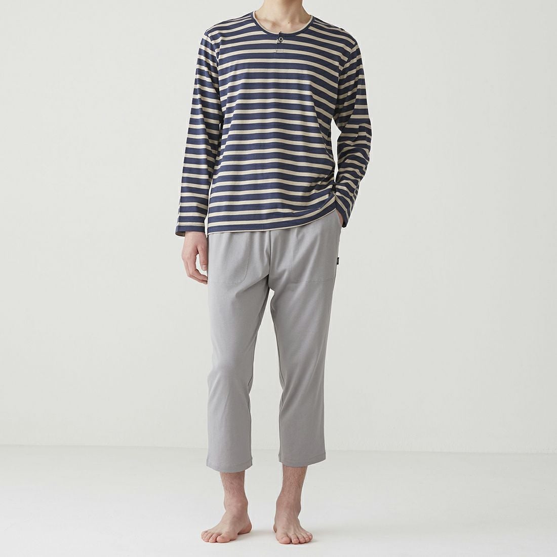 エポカ ウォモ コットンシルク長袖ボーダーヘンリーネックカットソー