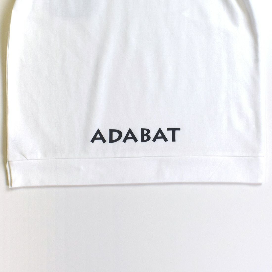 アダバット　婦人長袖モックネックニットパジャマ