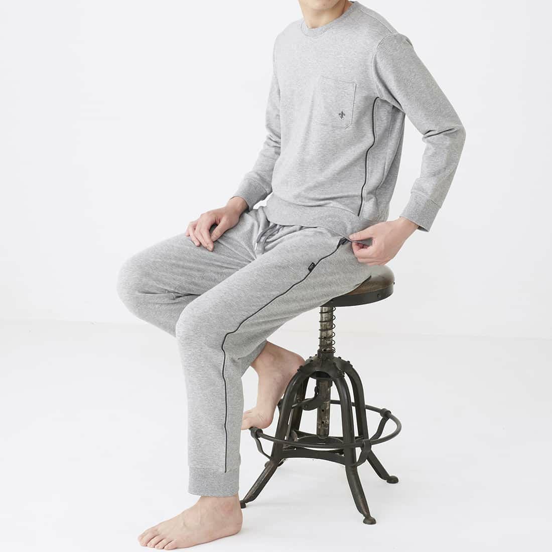 エポカ ウォモ 長袖クルーネック