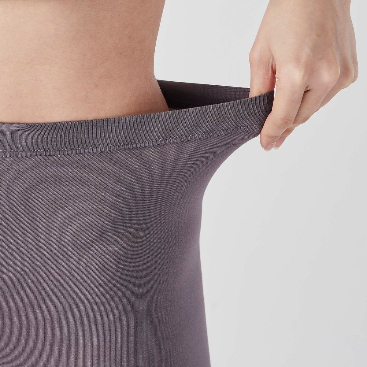 あしマルシェ 接触冷感 7分丈ボトム