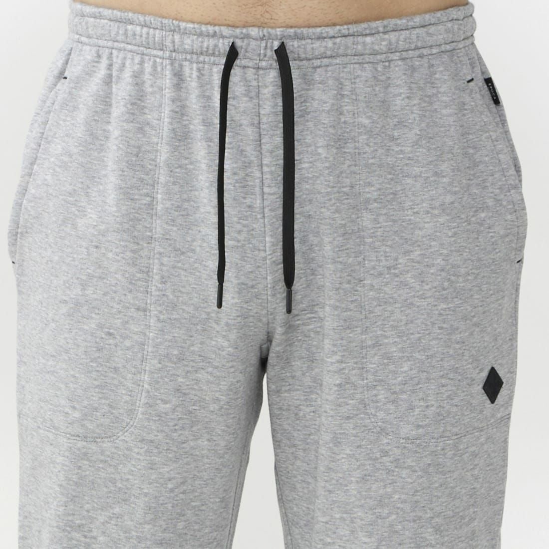 エポカ ウォモ 前閉リブテーパードパンツ