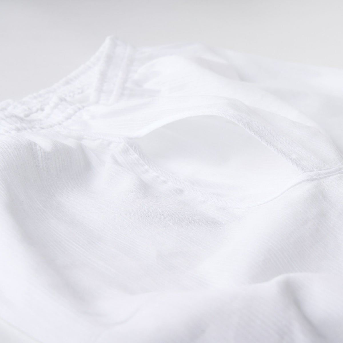 三つ桃クレープ 綿80％ 麻20％ 前開きロンパン