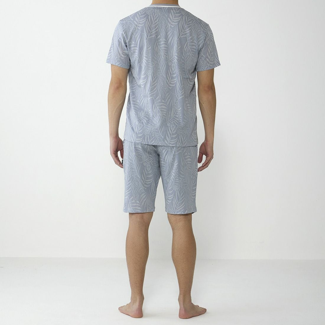 エポカ ウォモ 半袖Ｖネック