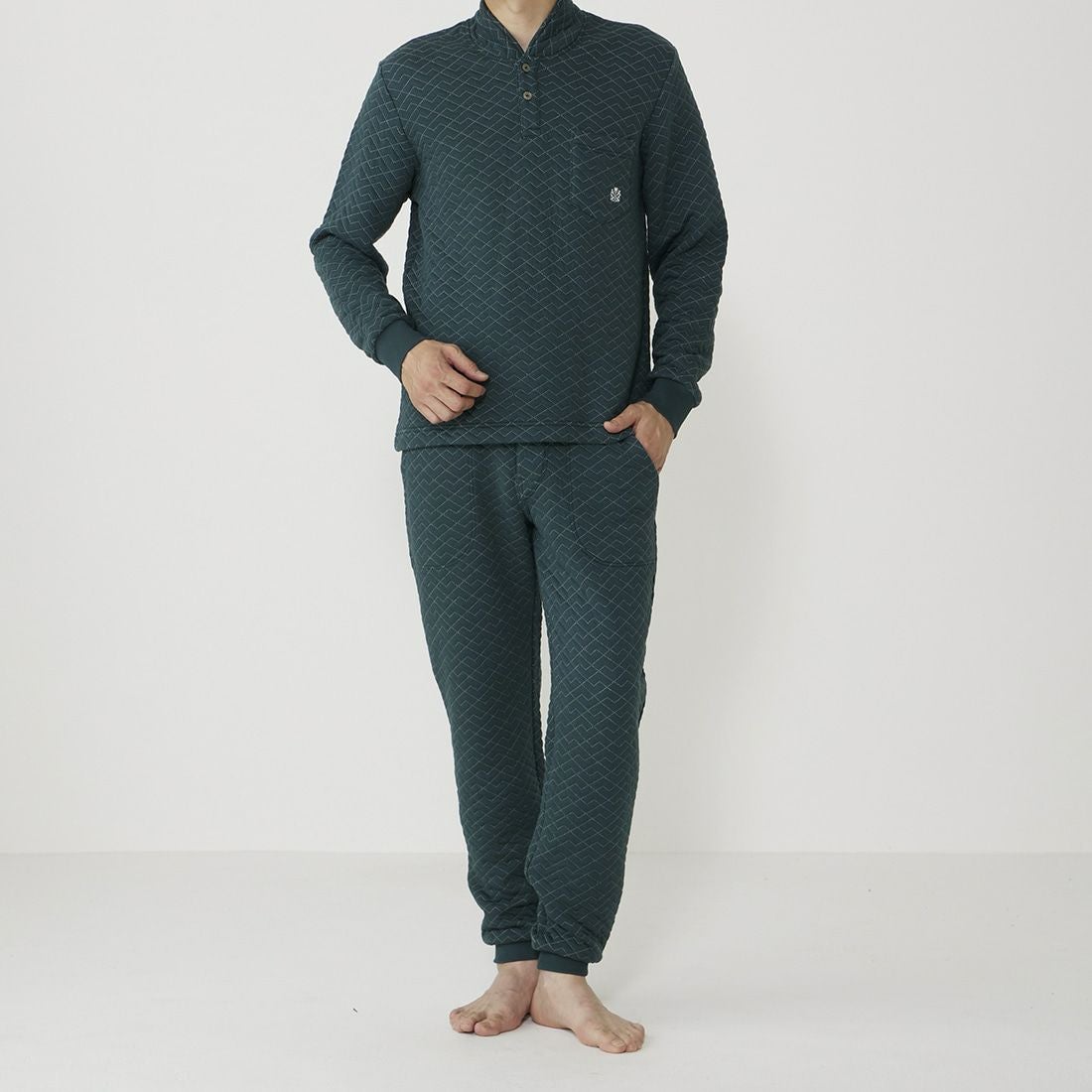 タケオキクチ 長袖ハイネックパジャマ