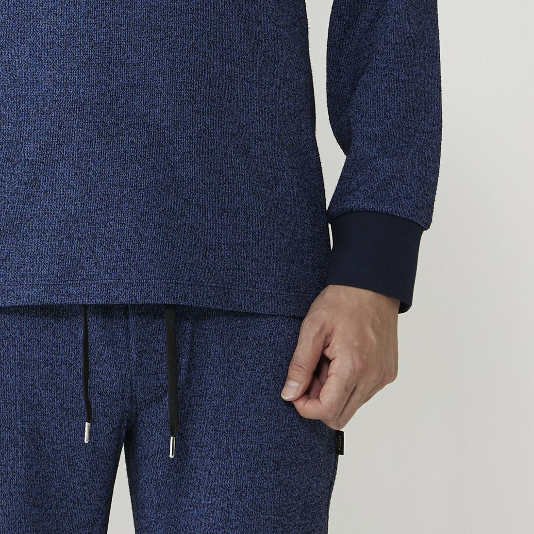 エポカ ウォモ 長袖クルーネック