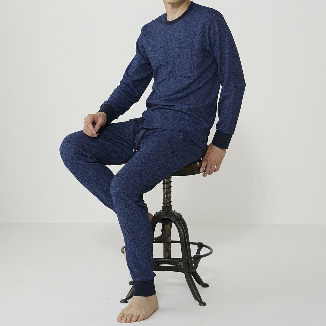 エポカ ウォモ 長袖クルーネック