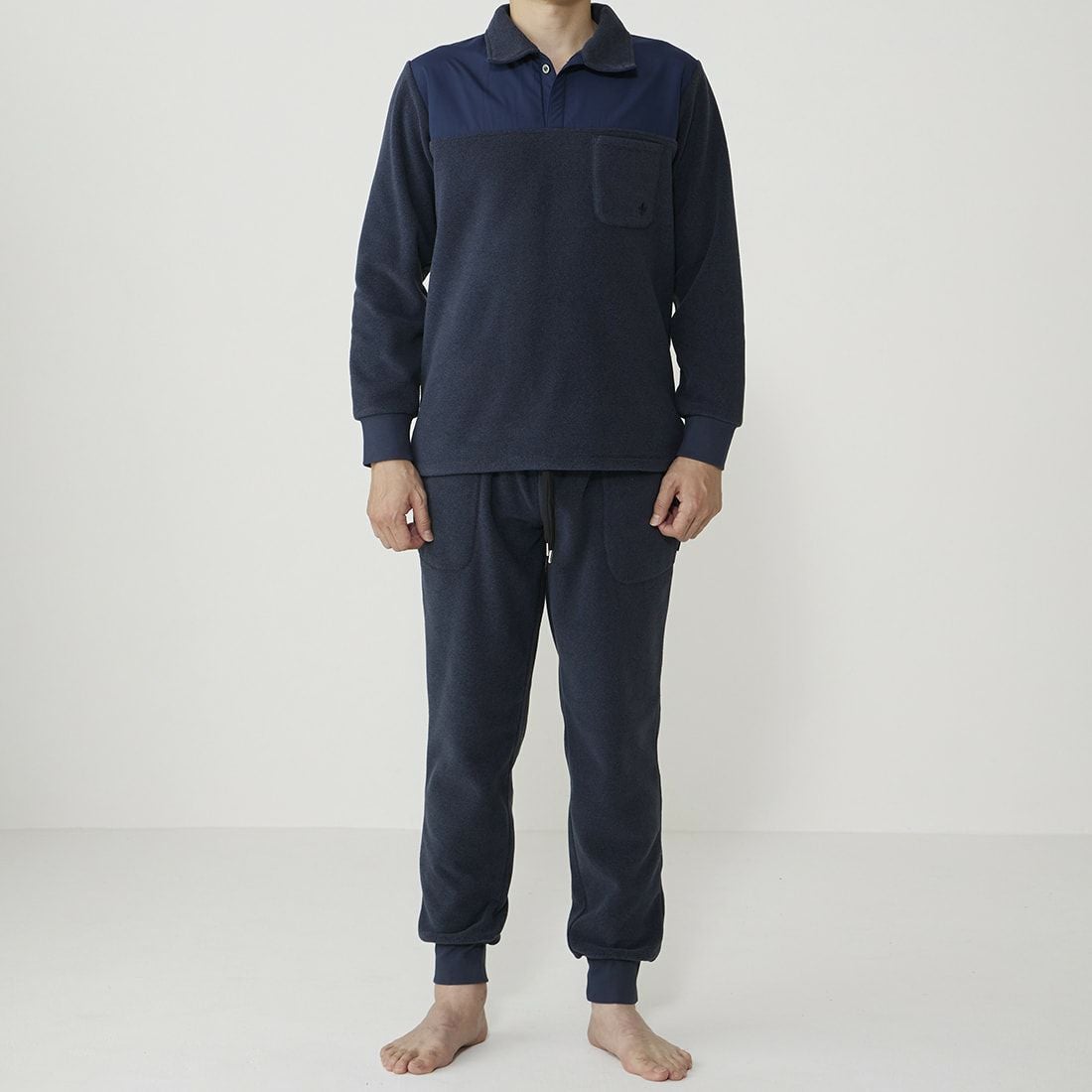 エポカ ウォモ 前閉ロングリブテーパードパンツ