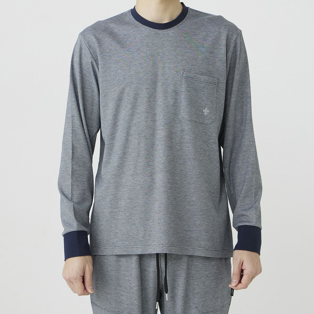 エポカ ウォモ 長袖クルーネック