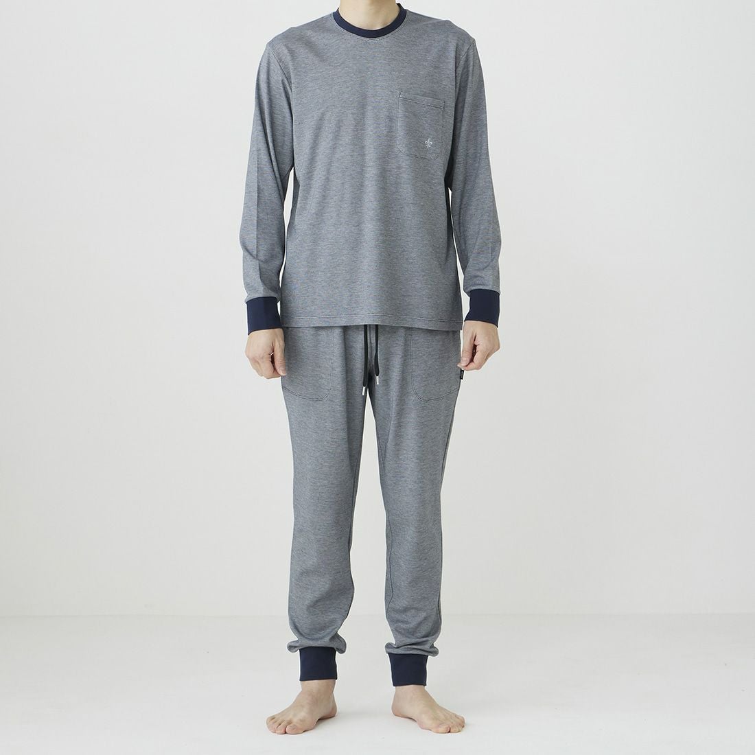 エポカ ウォモ 長袖クルーネック