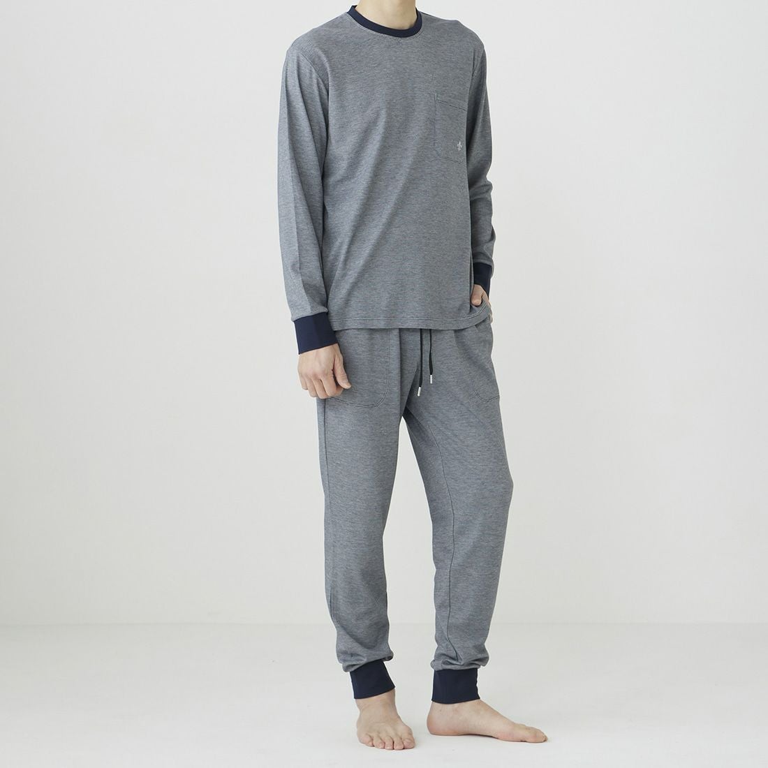 エポカ ウォモ 長袖クルーネック