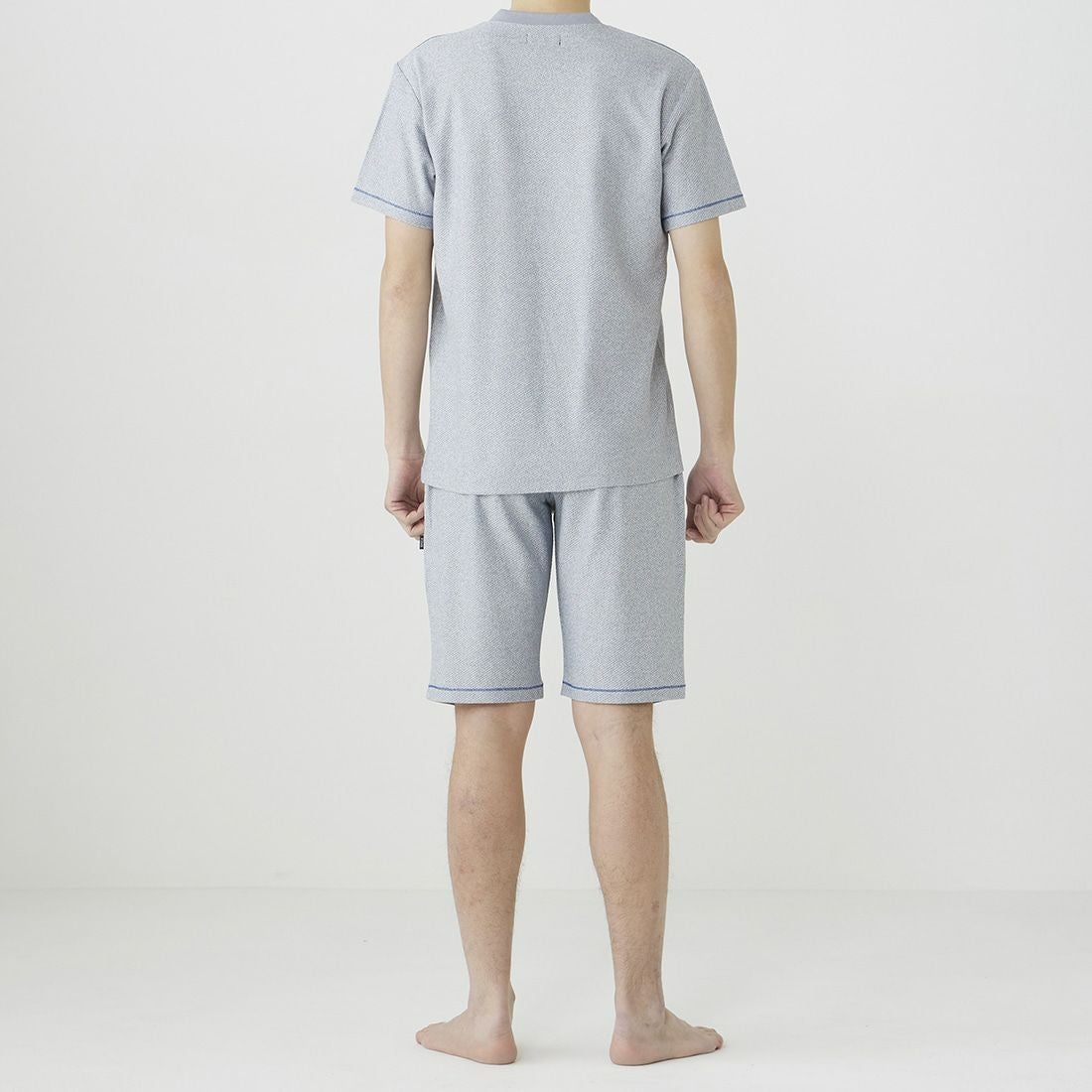 エポカ ウォモ 半袖Ｖネック