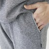 エポカ ウォモ 前閉ロングテーパードパンツ