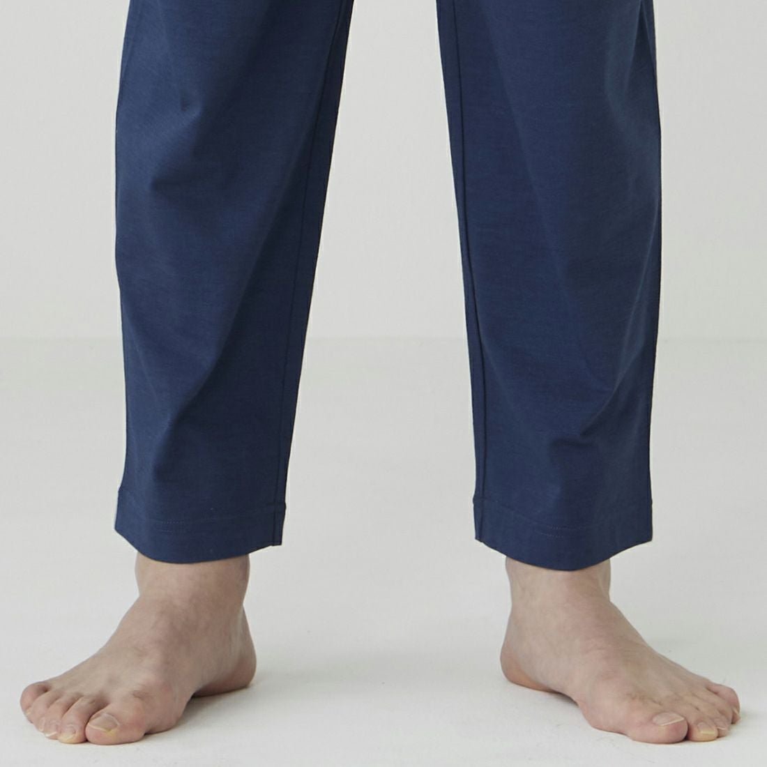 タケオキクチ 前開きロングテーパードパンツ