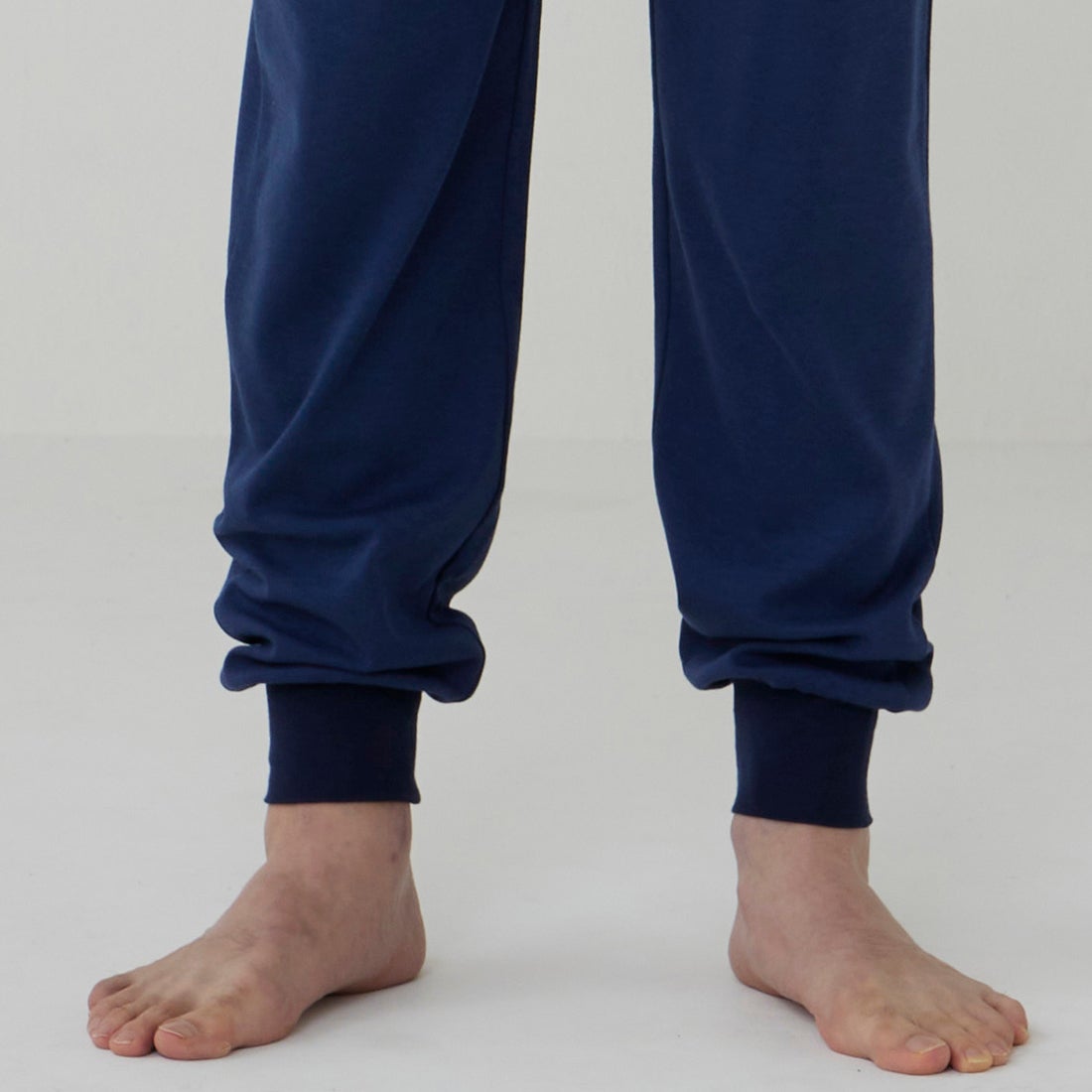 タケオキクチ　前開きロングパンツ